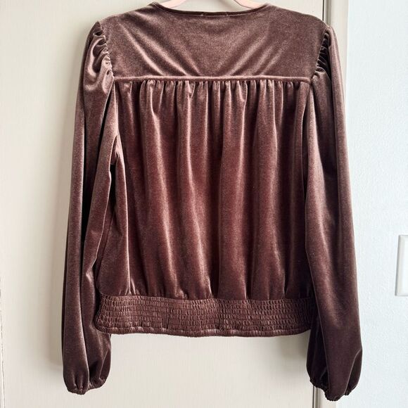 Evereve Kenna Velour  V-neck Surplice Wrap Brown Top - Picture 3 of 6